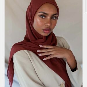 COPY - NWT Vela silk chiffon sunset mahogany